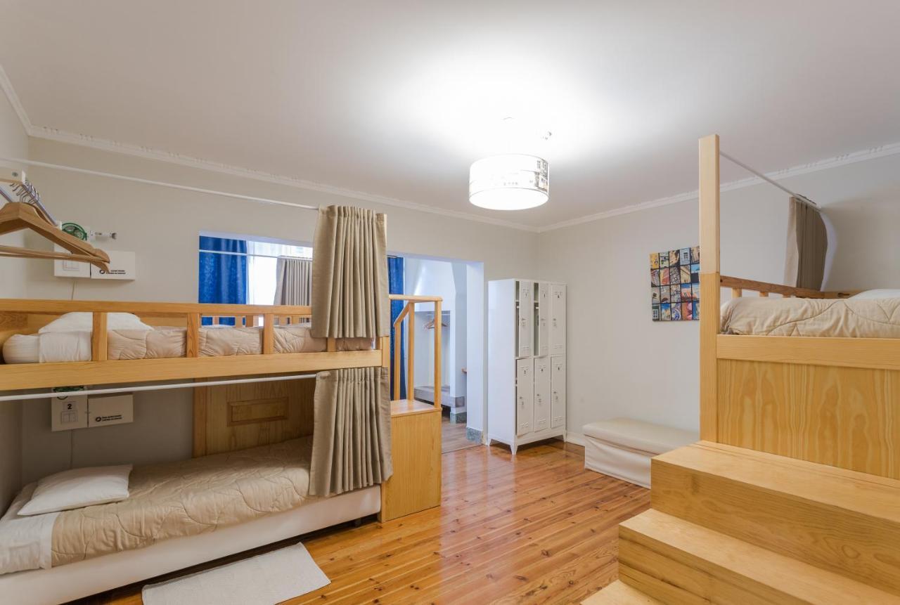 Bed 6-Bed Mixed Dormitory Room